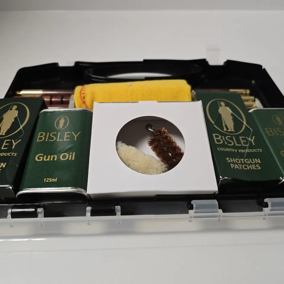 BISLEY GUN CLEANING KIT – GUN OIL (125ML), SHOTGUN PATCHES & BORE CLEANER IN CASE