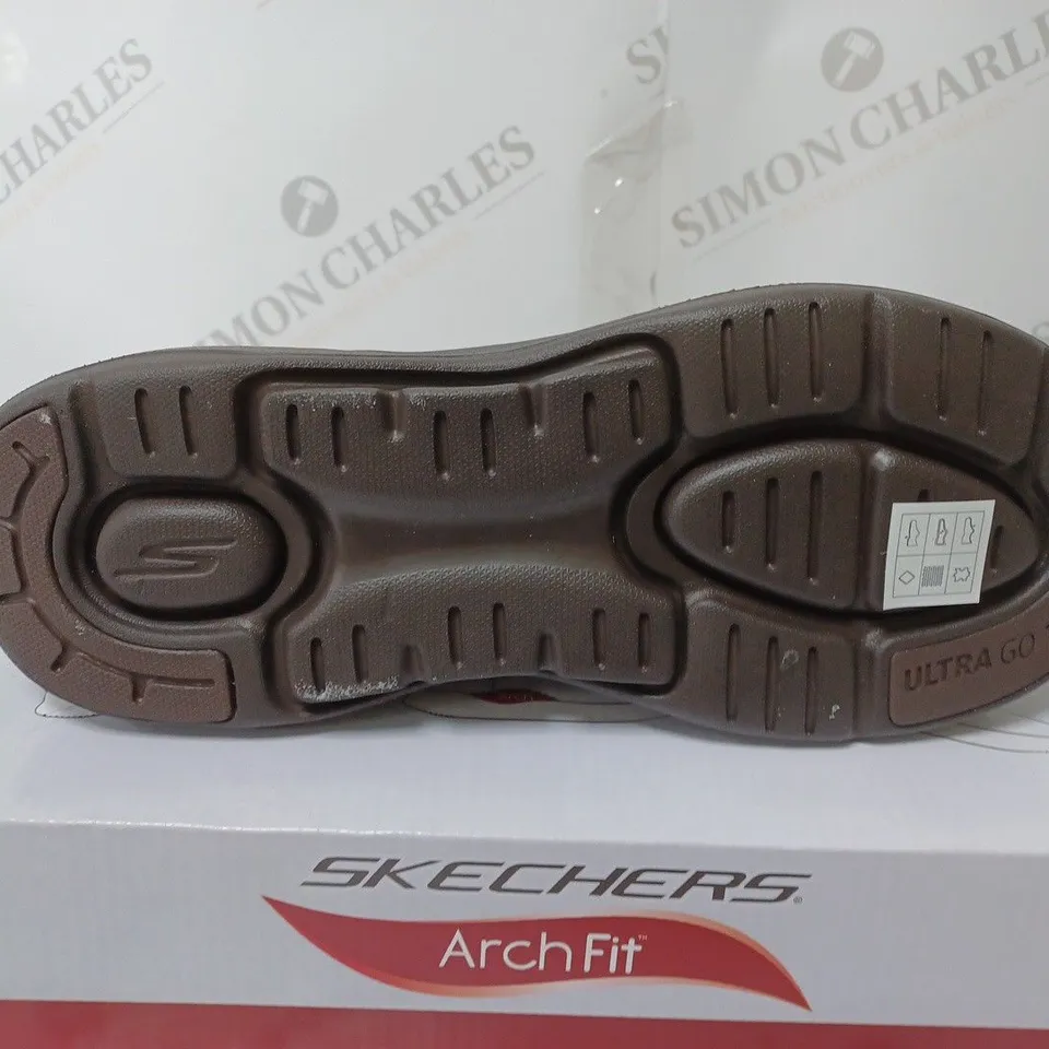 SKECHERS JOY CHUGGA BOOT CHOCOLATE SIZE 6