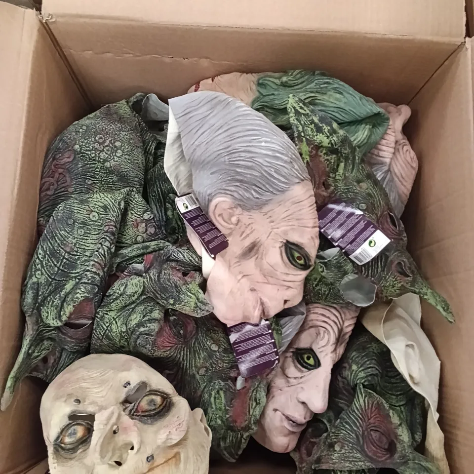 LARGE QUANTITY OF ASSORTED COSTUME MASKS