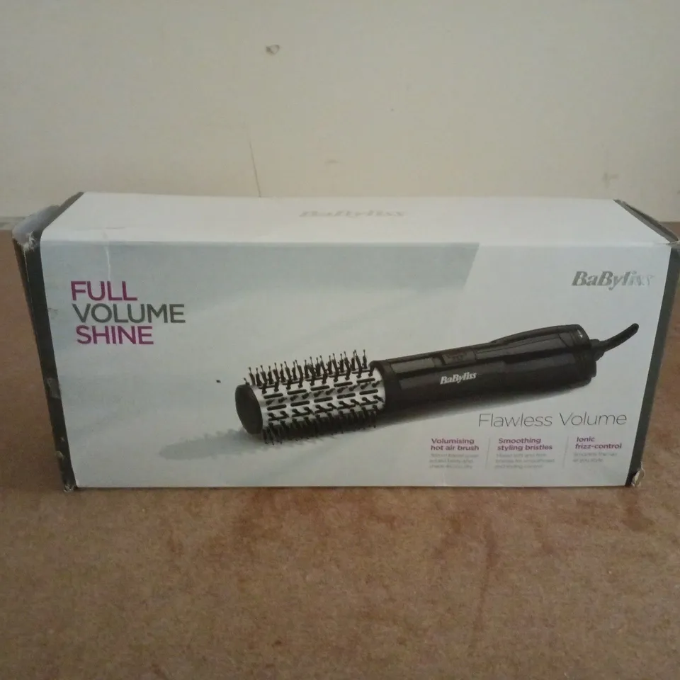 BOXED BABYLISS FLAWLESS VOLUME BRUSH