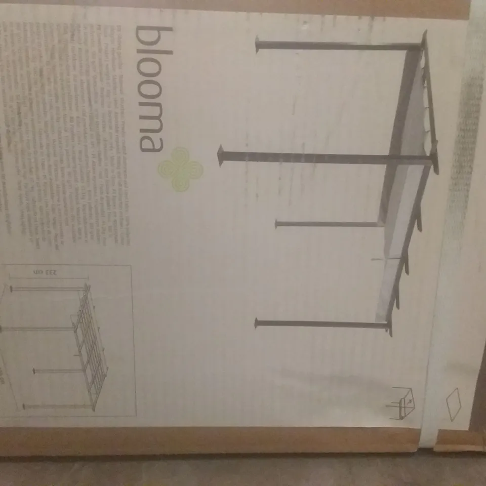 BOXED MOSES SLIDING GAZEBO 400X300X233CM