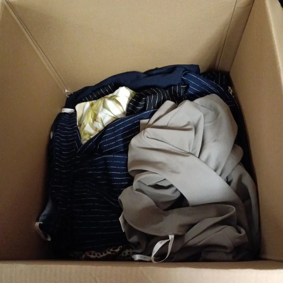 BOX OF APPROXIMATELY 40 ASSORTED CLOTHING ITEMS TO INCLUDE KIM AND CO, DANNNI MINOGUE ETC