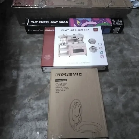 PALLET OF HOUSEHOLD ITEMS TO INCLUDE TOILET SEAT, PLAY KITCHEN SET,THE PUZZLE MAT 3000,CHRISTMAS TREE AND OTHER ASSORTED ITEMS...