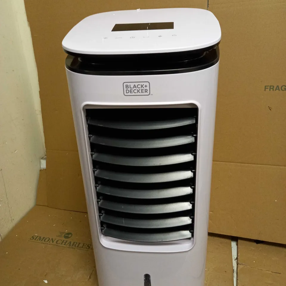 BLACK+DECKER 7 LITRE DIGITAL 2-IN-1 AIR COOLER