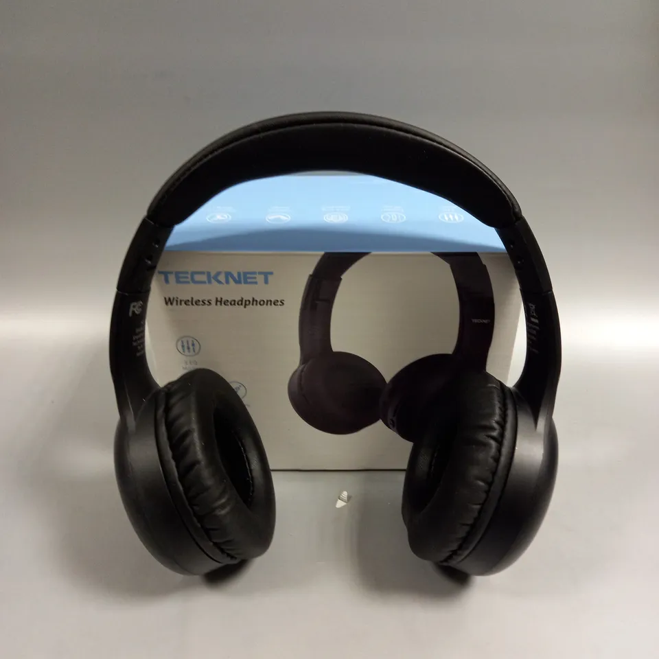 BOXED TECKNET TK-HS008 WIRELESS HEADPHONES 