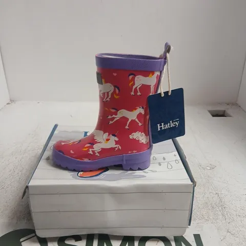HATLEY CLASSIC KIDS RAIN BOOTS – UNICORNS, PINK WITH PURPLE TRIM, UK KIDS 7