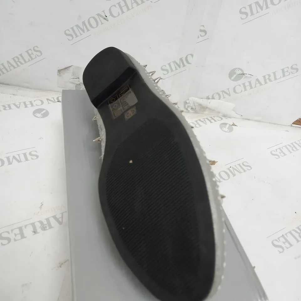 BOX OF APPROXIMATELY 7 CASANDRA FLAT SPIKED SILVER SATIN SHOES 