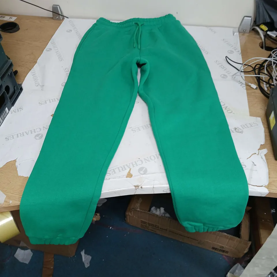 SWETTY BETTY ELEVATED JOGGERS VIVID GREEN SIZE S