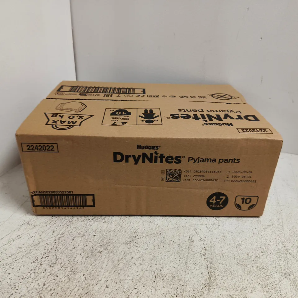 BOXED HUGGIES DRYNITES PYJAMA PANTS, GIRL'S 4-7 YEARS (17-30KG), 30 X BEDWETTING PANTS, UP TO 100% LEAK FREE NIGHTS