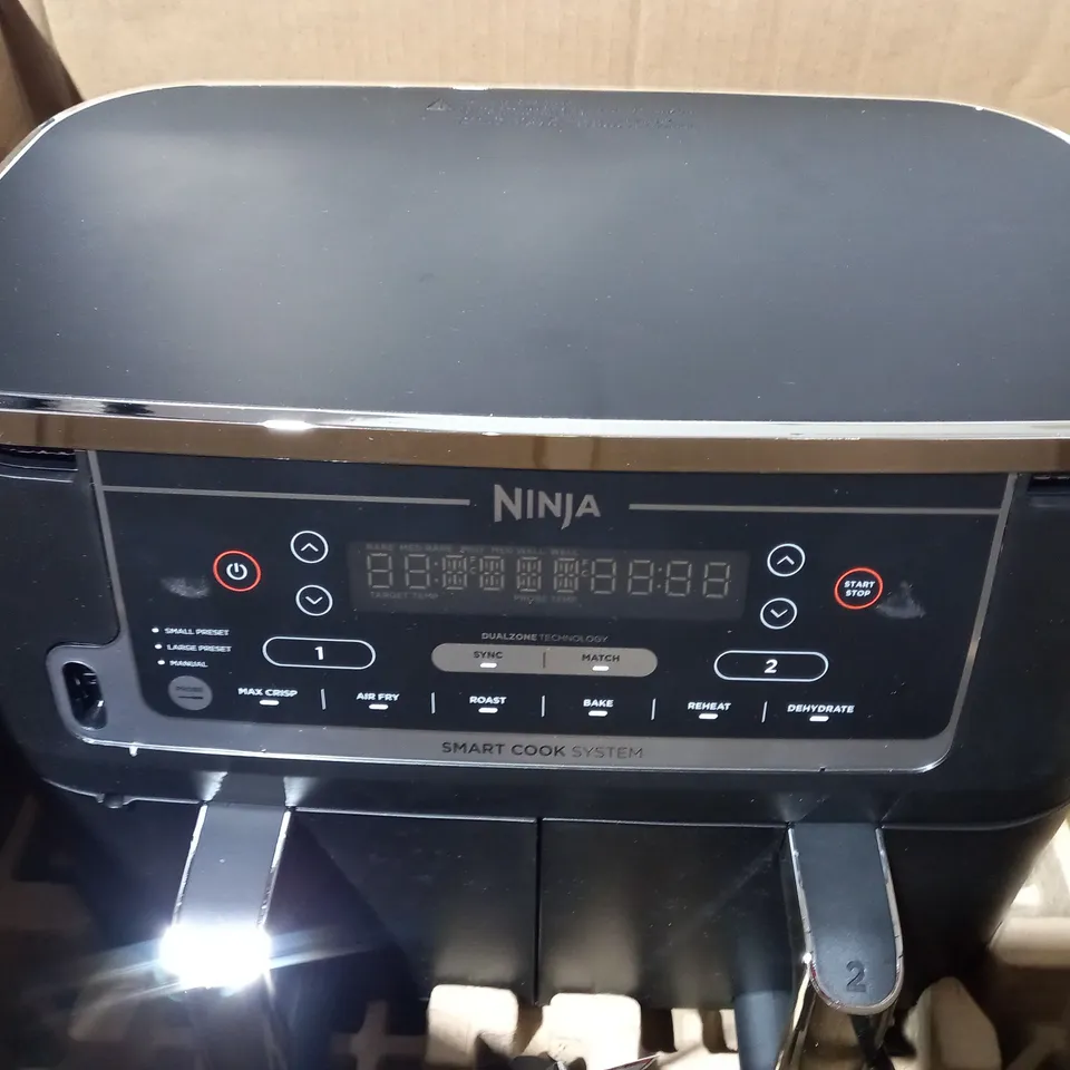 BOXED NINJA FOODI MAX 9.5L DUAL ZONE AIRFRYER AF451UK