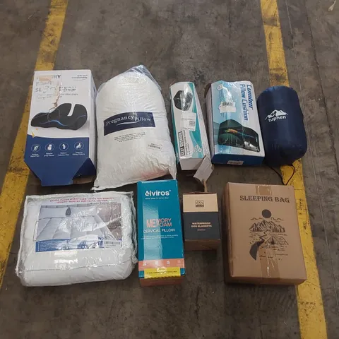 PALLET TO CONTAIN A LARGE ASSORTMENT OF PILLOWS, CUSHIONS AND RELATED PRODUCTS