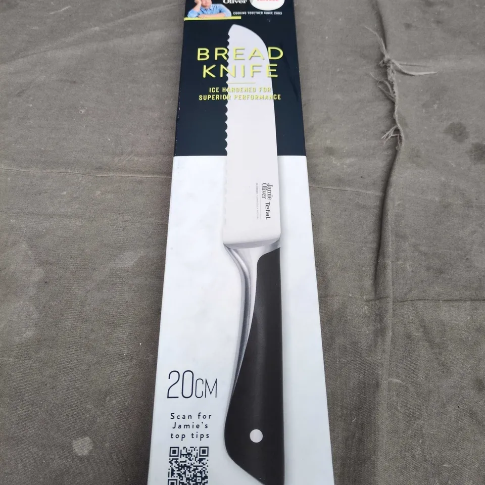 JAMIE OLIVER BREAD KNIFE – 20 CM BLADE