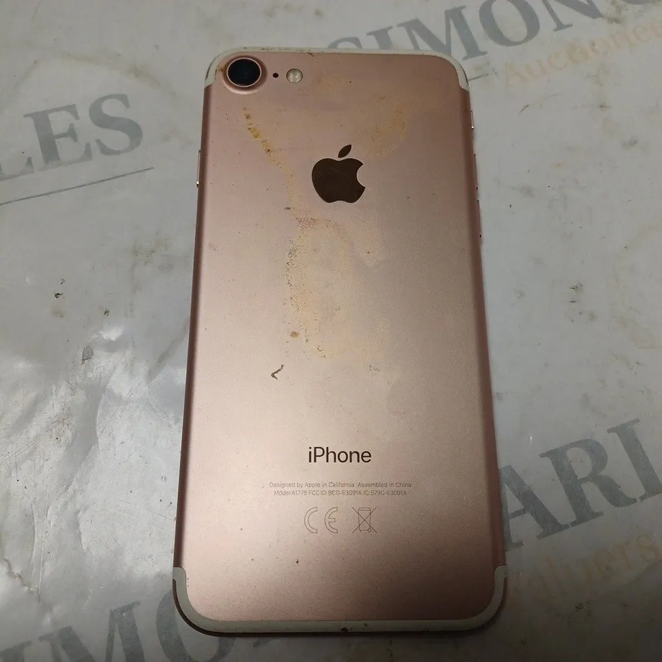 APPLE IPHONE 7 (A1778) SMARTPHONE