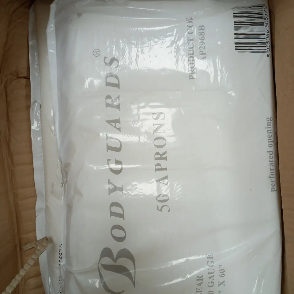 250 BODYGUARDS CLEAR APRONS ( 5 PACKS OF 50)