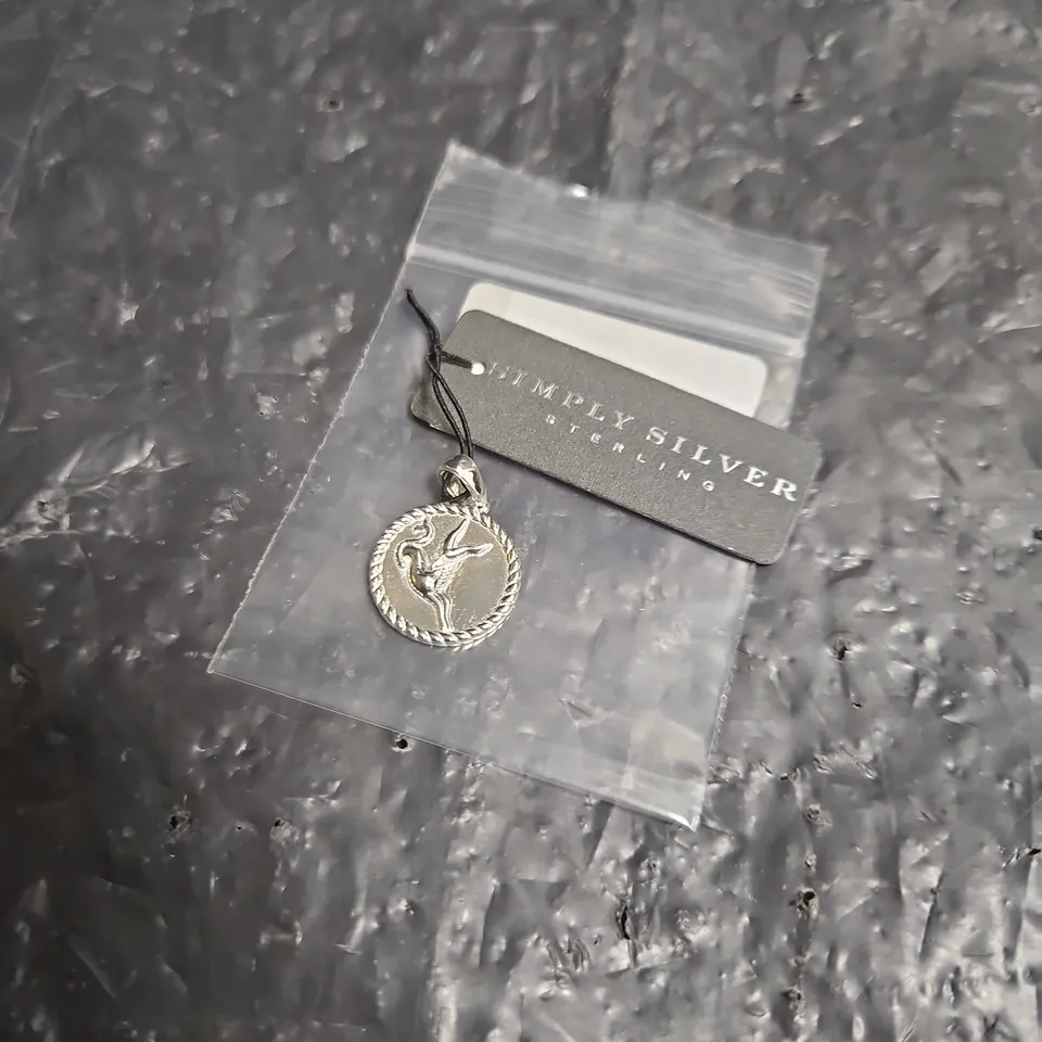 SIMPLY SILVER STERLING SILVER 925 CIRCULAR CAPRICORN ZODIAC PENDANT CHARM