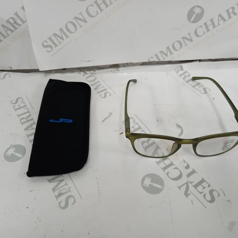 UP GREEN GRAMED GLASSES 2.5X 