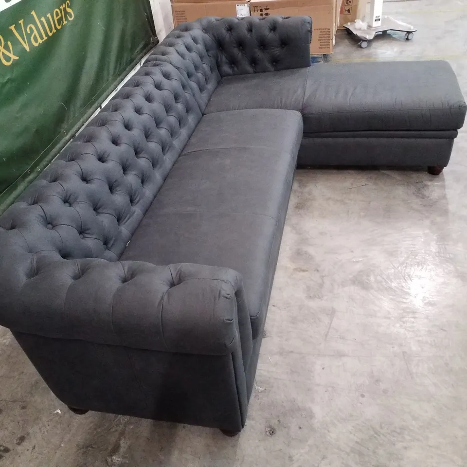 QUALITY DESIGNER 4 SEATER SOFA WITH RHF CHAISE - BLACK FABRIC 