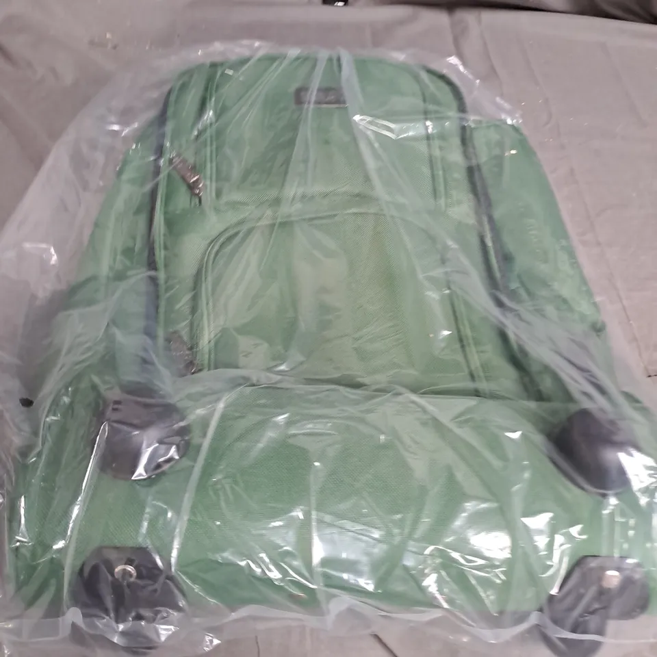 BAGGED HADI LONDON GREEN SUITCASE 