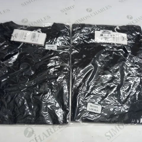 LOT OF 2 BAGGED SLAZENGER PLAIN T-SHIRTS IN BLACK - M & L