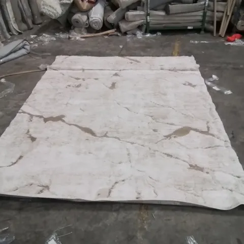 QUALITY DESIGNER AREA RUG - APPROXIMATELY 320X240