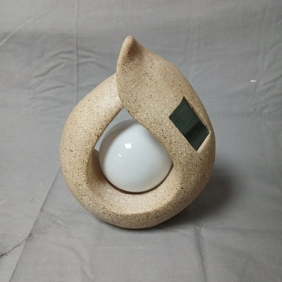 MY GARDEN ABSTRACT CERAMIC SCULPTURE LIGHT