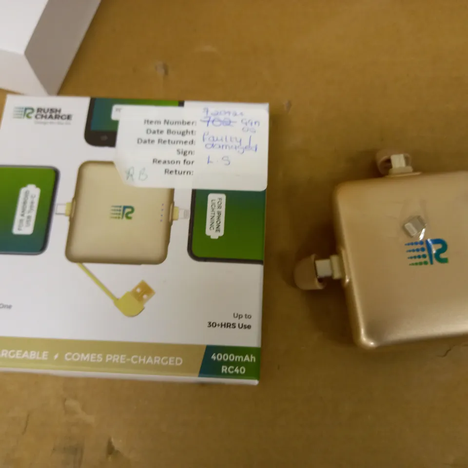 RUSH CHARGE TRIDENT 4000MAH PORTABLE CHARGER FOR APPLE & ANDROID