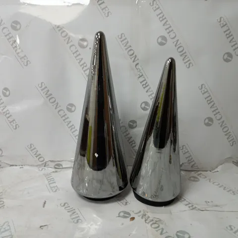 BOXED KELLY HOPPEN SET OF 2 INDOOR/OUTDOOR PRELIT GLASS DECOR - REFLECTIVE CONES