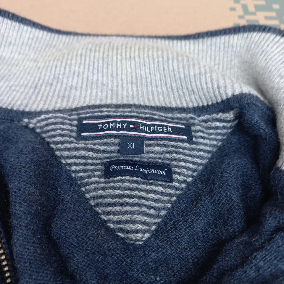 TOMMY HILFIGER PREMIUM LAMBSWOOL ZIP-NECK JUMPER, NAVY, XL