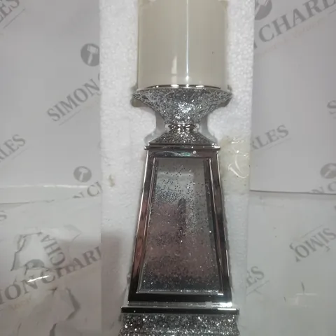 BOXED JM BY JULIEN MACDONALD CANDLE HOLDER WITH SWIRLING GLITTER
