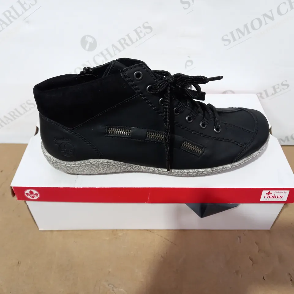 BOXED PAIR OF RIEKER BLACK SHOES - SIZE 42