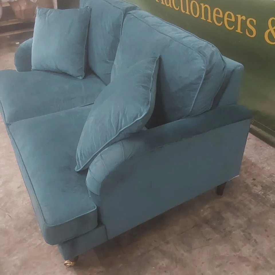 DESIGNER 2 SEATER VELVET UPHOLSTERED SOFA WITH FOOTSTOOL - TEAL