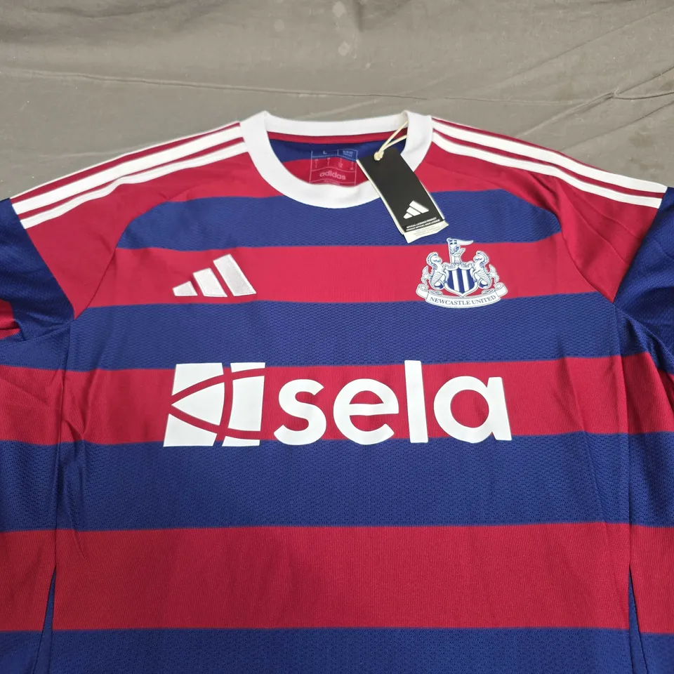 NEWCASTLE UNITED FC AWAY JERSEY - SIZE L