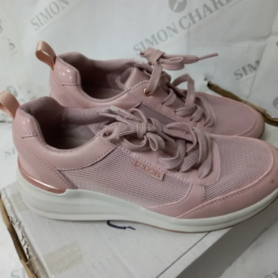 OUTLET SKECHERS LOS ANGELES AIR COOLING MEMORY FOAM - SIZE 4.5