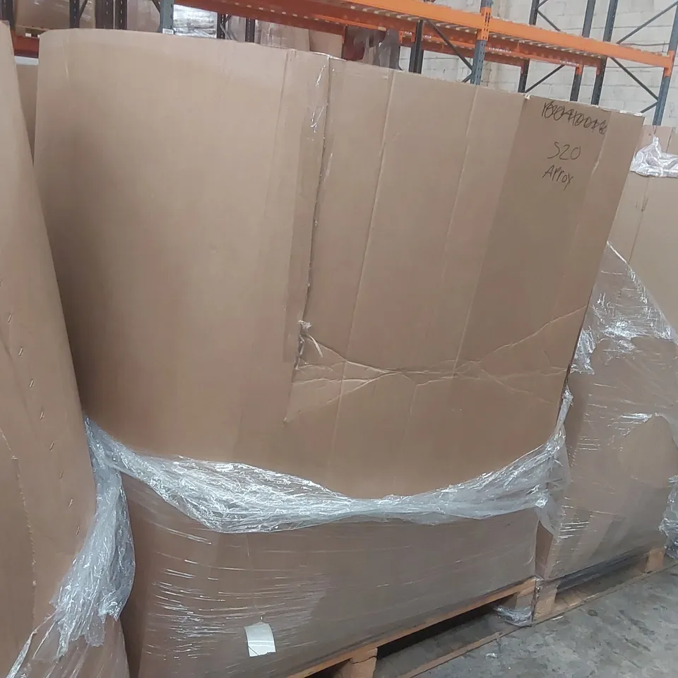 PALLET CONTAINING APPROXIMATELY 500x BRAND NEW ASSORTED DESIGNER CLOTHING ITEMS INCLUDING: JD WILLIAMS TOPS, SIMPLY BE DRESSES, TOPS, MAGISCULPT BATHING SUIT ECT