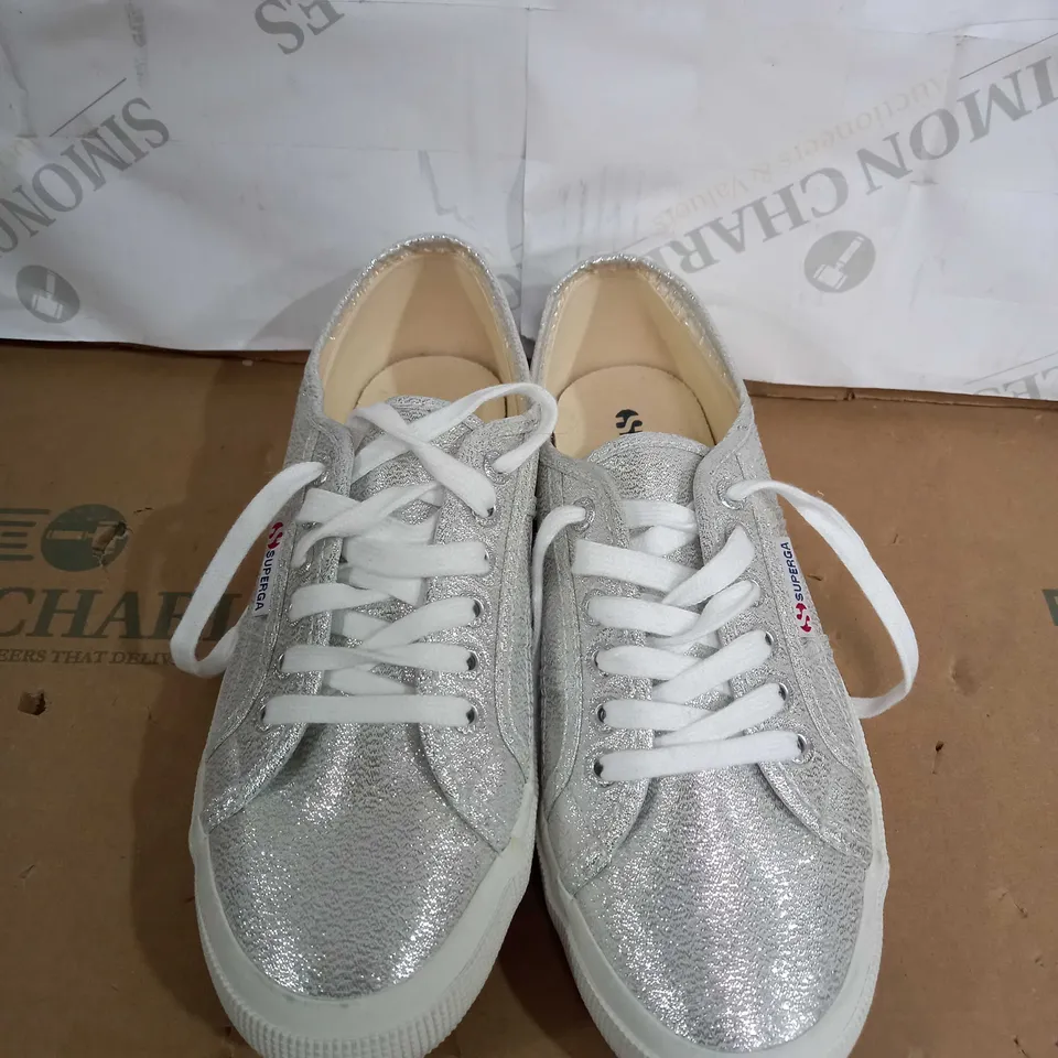 PAIR OF SUPERGA SILVER GILTTER SHOES SIZE 6.5