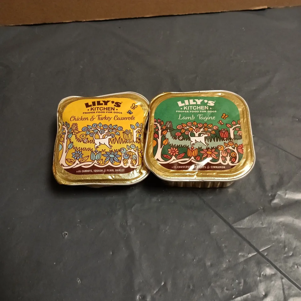 TOTE OF APPROXIMATELY 16 ASSORTED LILY'S KITCHEN PROPER FOOD FOR DOGS TO INCLUDE LAMB TAGINE 150G