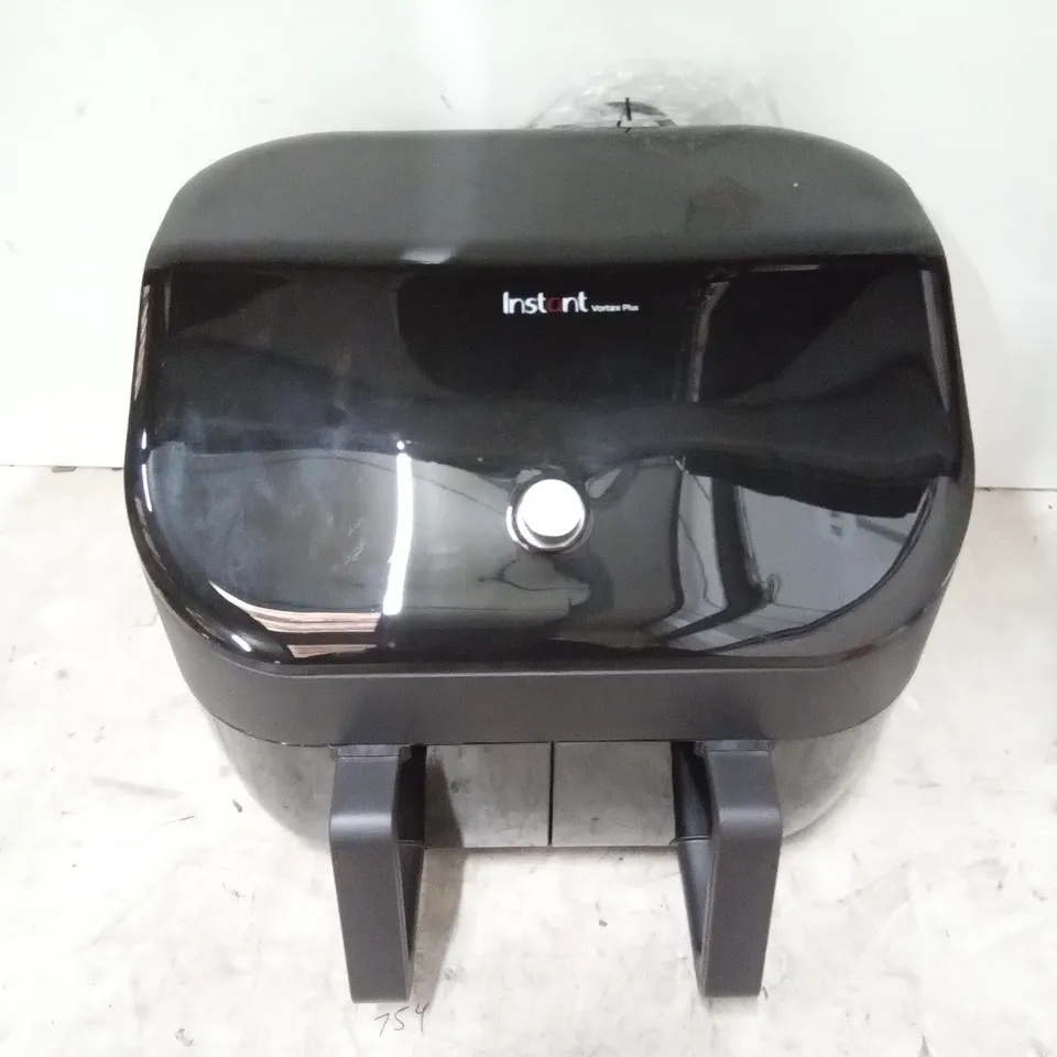 BOXED INSTANT VORTEX 8 IN 1 PLUS DOUBLE AIR FRYER 7.6L 