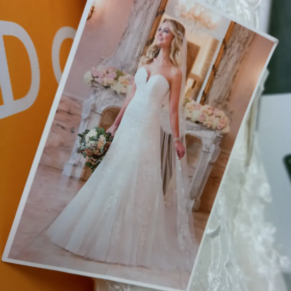 STELLA YORK WEDDING DRESS IN IVORY - UK 16