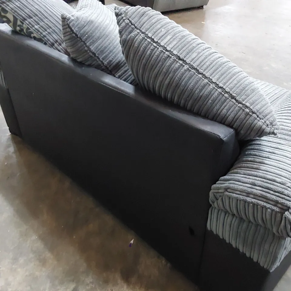 DESIGNER PHOENIX TWO SEATER SOFA WITH SCATTER BACK CUSHIONS BLACL FAUX LEATHER & GREY JUMBO CHORD