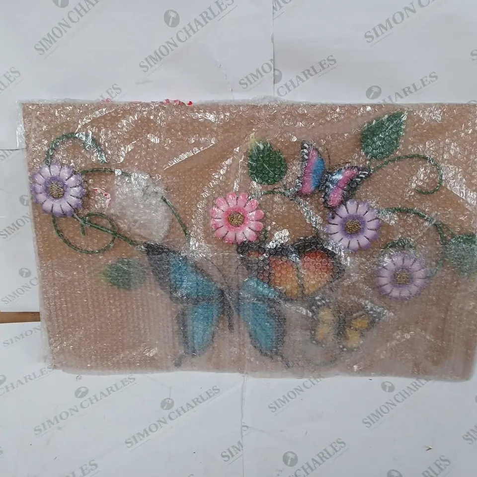 JEN BUTTERFLY WALL LIGHT