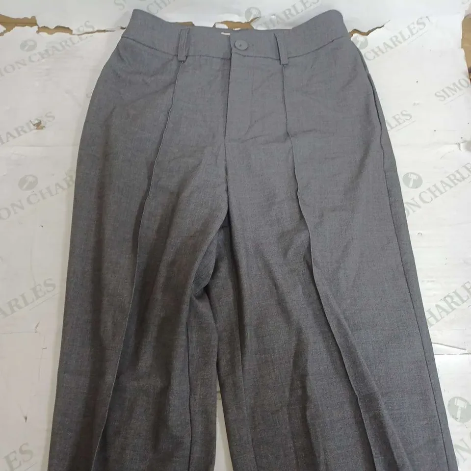 STR LIGHT GREY TEEN TROUSERS - UK 08