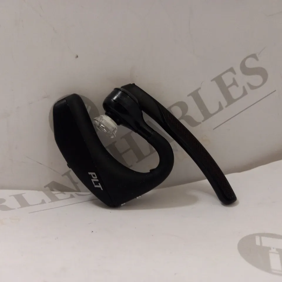 PLANTRONICS - VOYAGER 5200 - BLUETOOTH OVER THE EAR HEADSET 