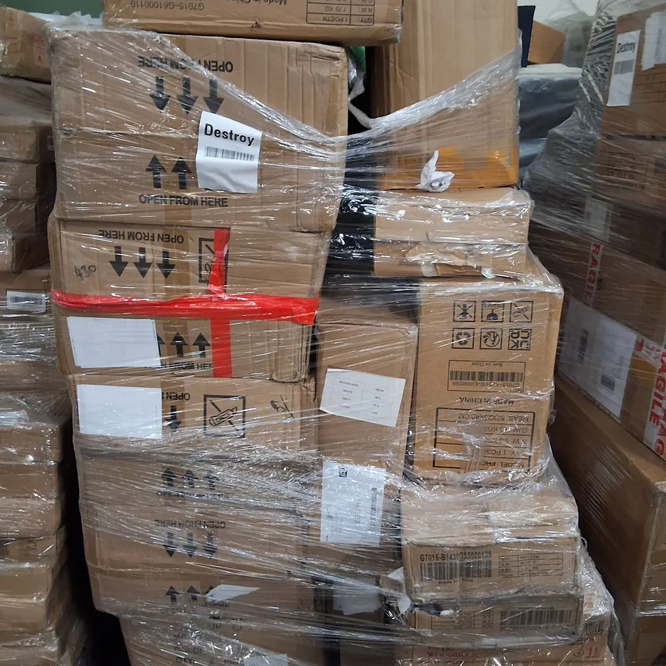 PALLET OF ASSORTED ITEMS TO INCLUDE MULTIPLE BOXED HARDWARE SHELLED LUGGAGE CASES, BABY HIGH CHAIR AND FLAT PACK FURNITURE