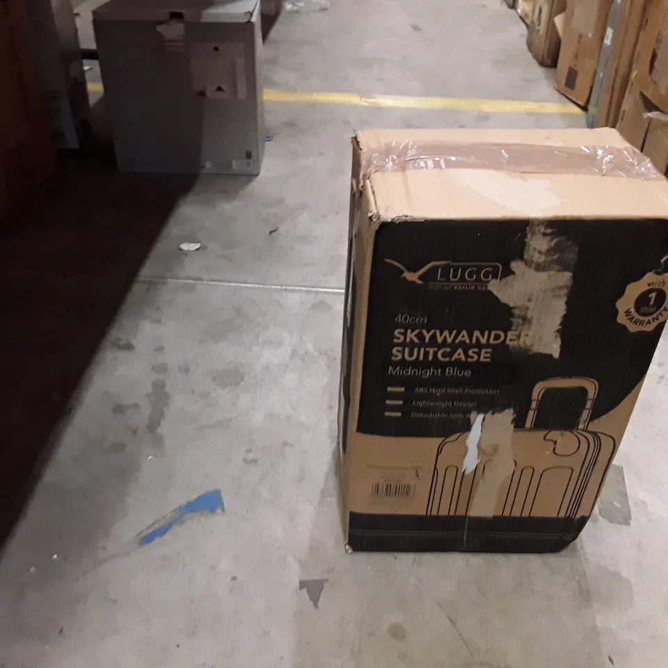 BOXED KEPLIN LUGG 40CM SKYWANDER SUITCASE MIDNIGHT BLUE 