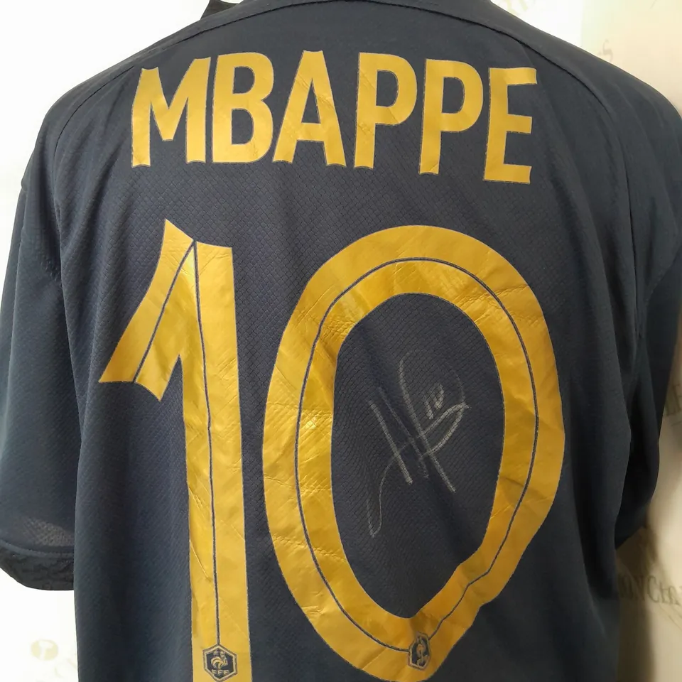 NIKE FRANCE FOOTBALL TEAM - MBAPPE 10 SIGNED SHIRT - LARGE