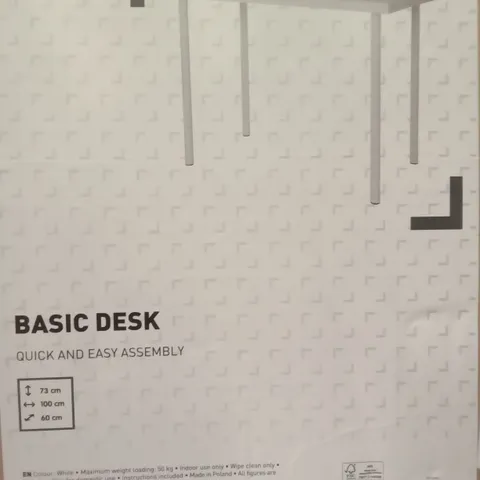 BOXED GOODHOME BASIC DESK - WHITE