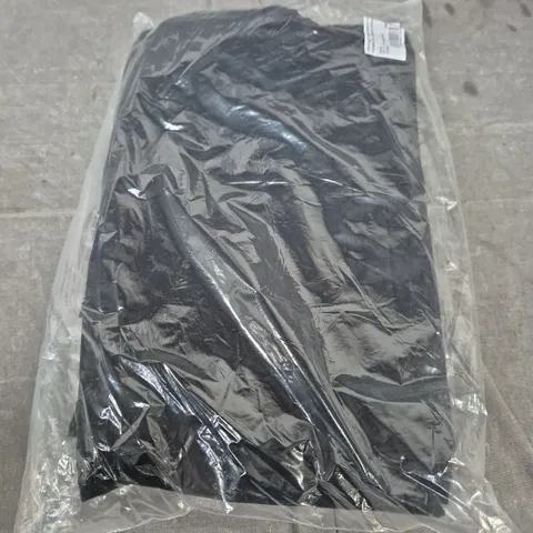 MOUNTAIN WAREHOUSE KESUGI WOMEN'S SLIM STRETCH SHORT TROUSERS – BLACK, UK 12 SHORT (EU 40, US 8)