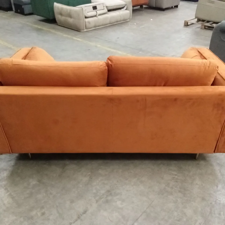 DESIGNER 2 SEATER SOFA WITH SCATTER CUSHIONS - ORANGE VELVET