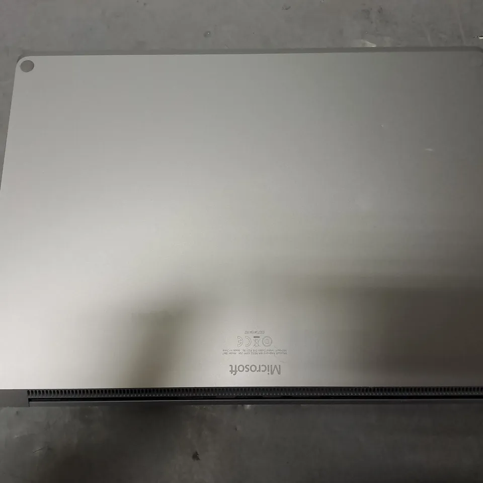 MICROSOFT SURFACE 1867 LAPTOP IN STAINLESS STEEL