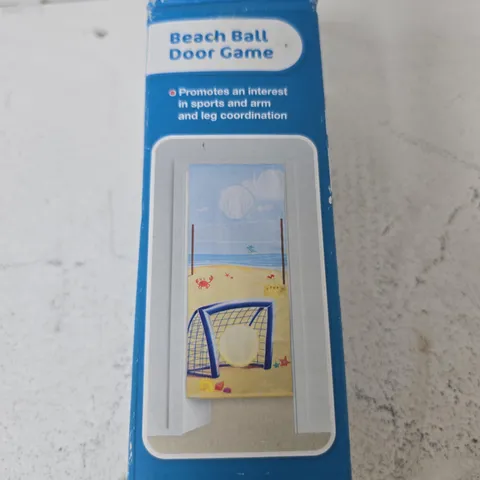 BEACH BALL DOOR GAME – BOXED TOY